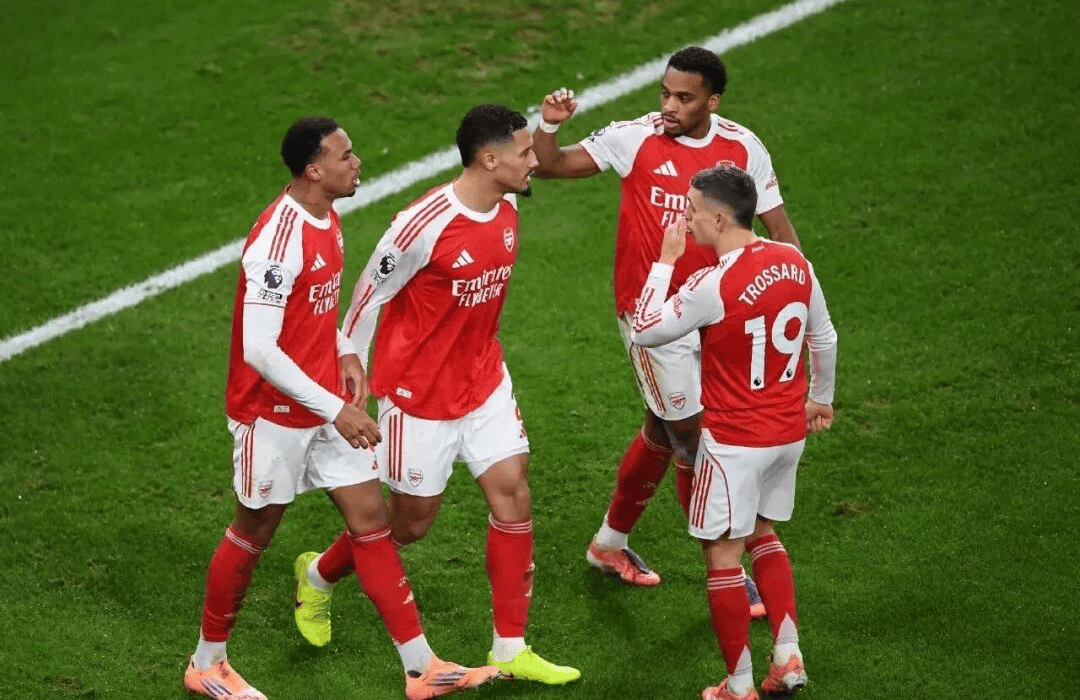 阿森纳vs伯恩利首发奥巴梅扬领衔 托马